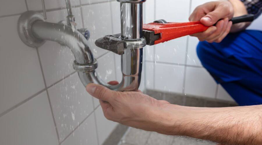 Professional clogged toilet repair in Wyoming, RI